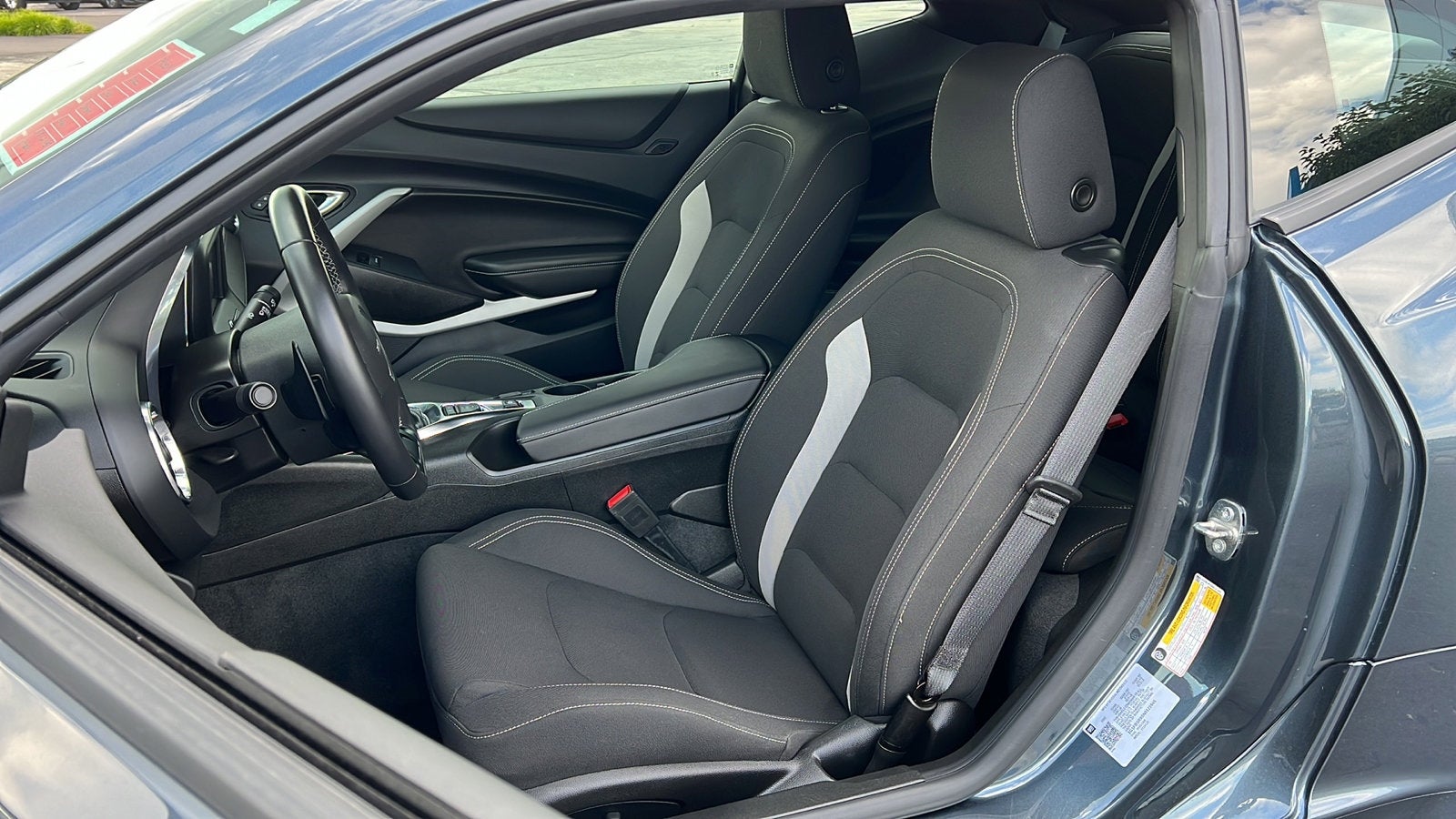 2022 Chevrolet Camaro 1LT