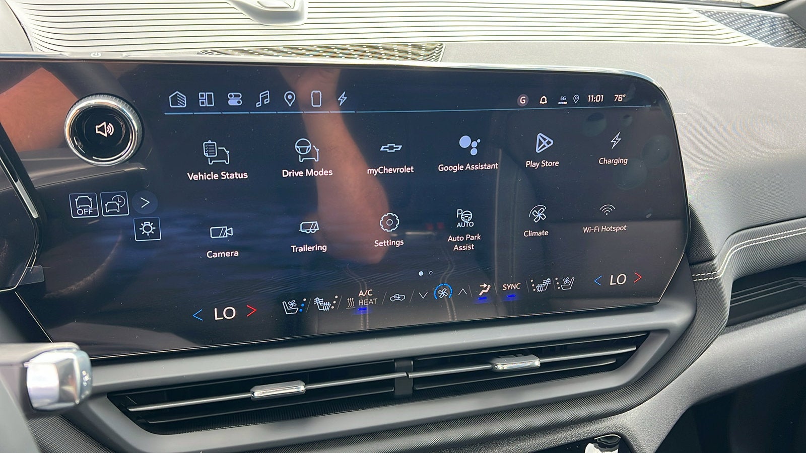 2026 Chevrolet Silverado EV LT - Max Range