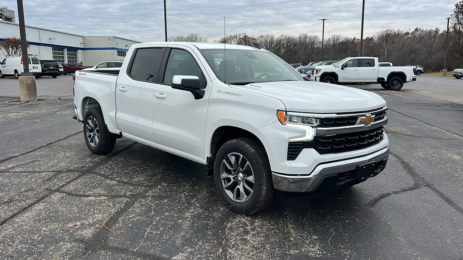 2026 Chevrolet Silverado 1500 LT (2FL)