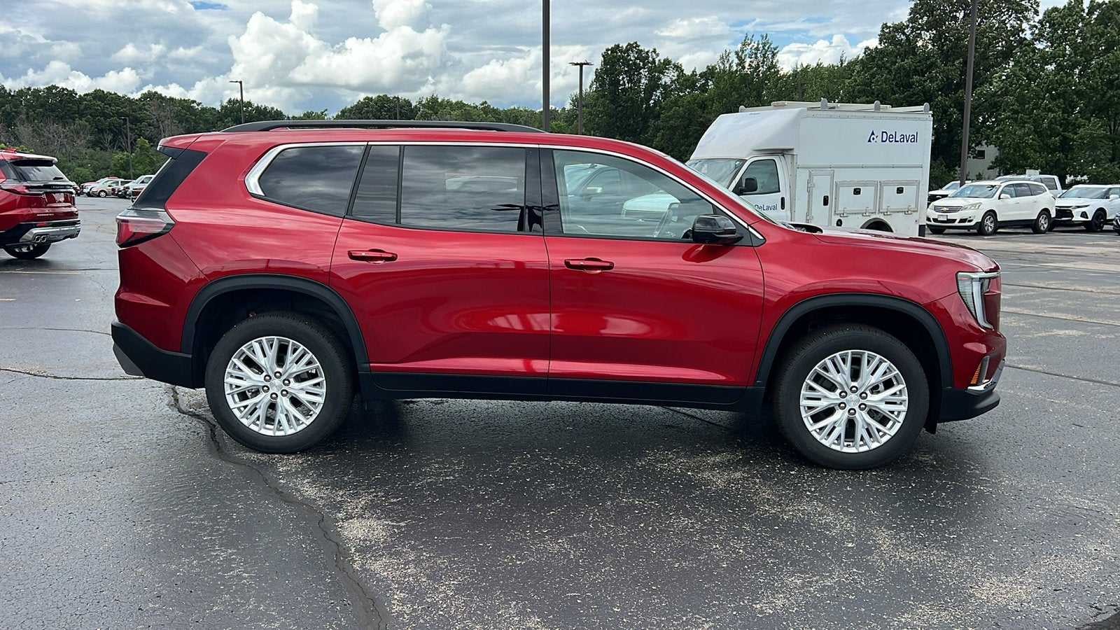 2024 GMC Acadia Elevation