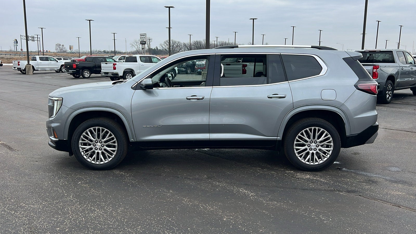 2025 GMC Acadia Denali