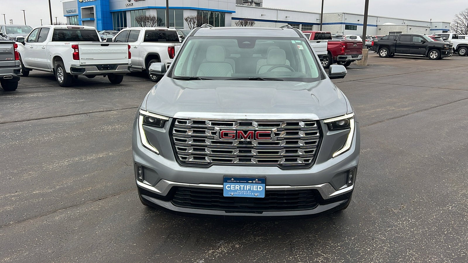 2025 GMC Acadia Denali