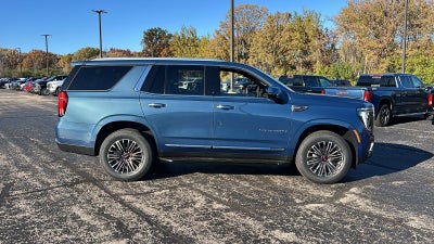 2025 GMC Yukon Elevation