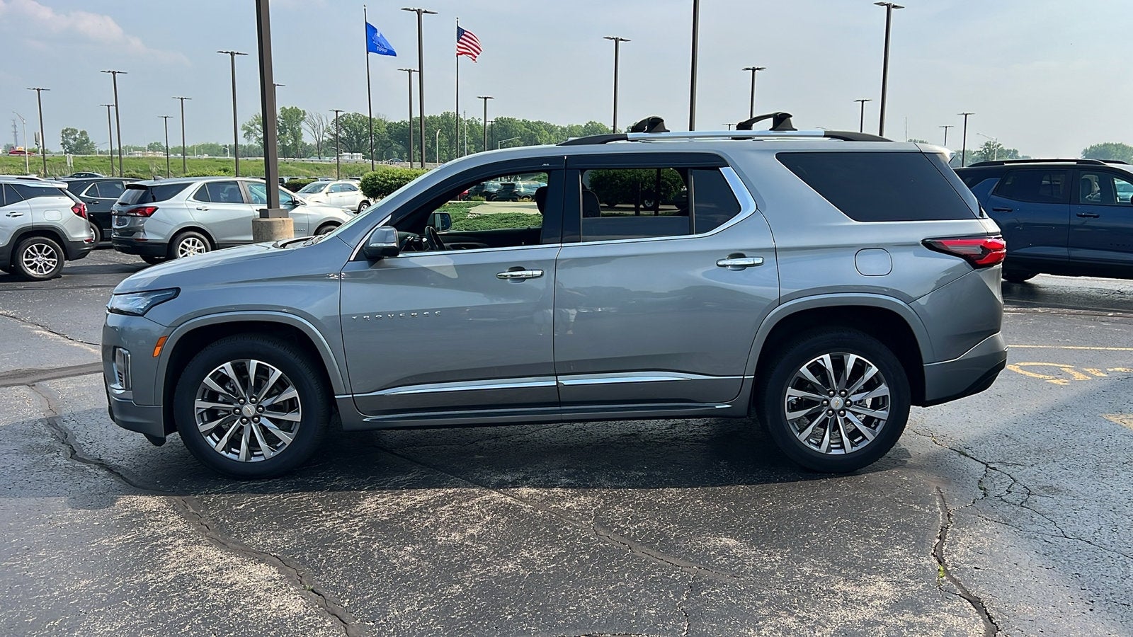 2023 Chevrolet Traverse Premier