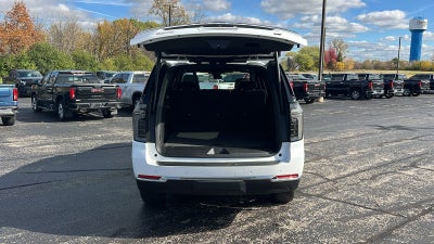 2025 Chevrolet Suburban LT