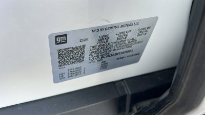 2025 Chevrolet Suburban LT