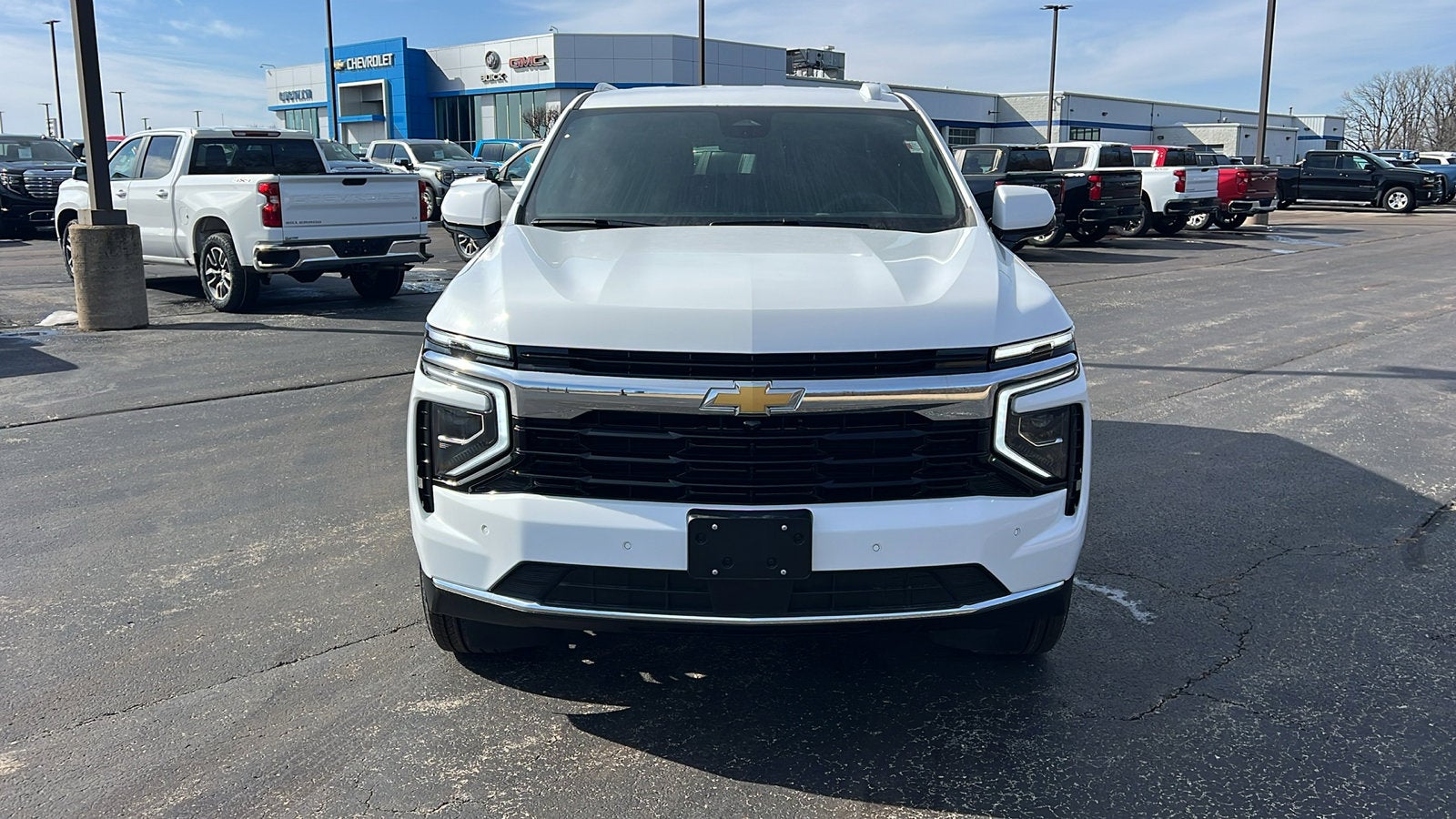 2026 Chevrolet Tahoe LS