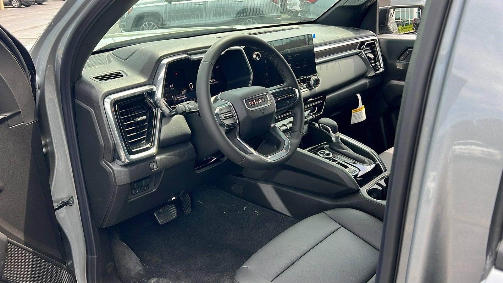 2025 GMC Canyon Elevation