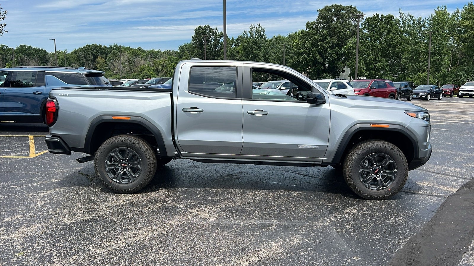 2025 GMC Canyon Elevation