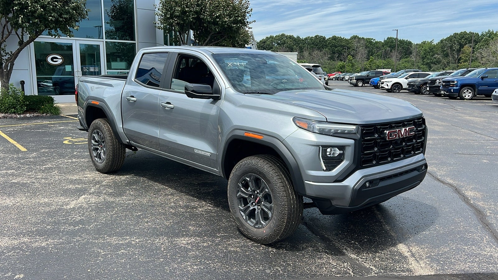 2025 GMC Canyon Elevation