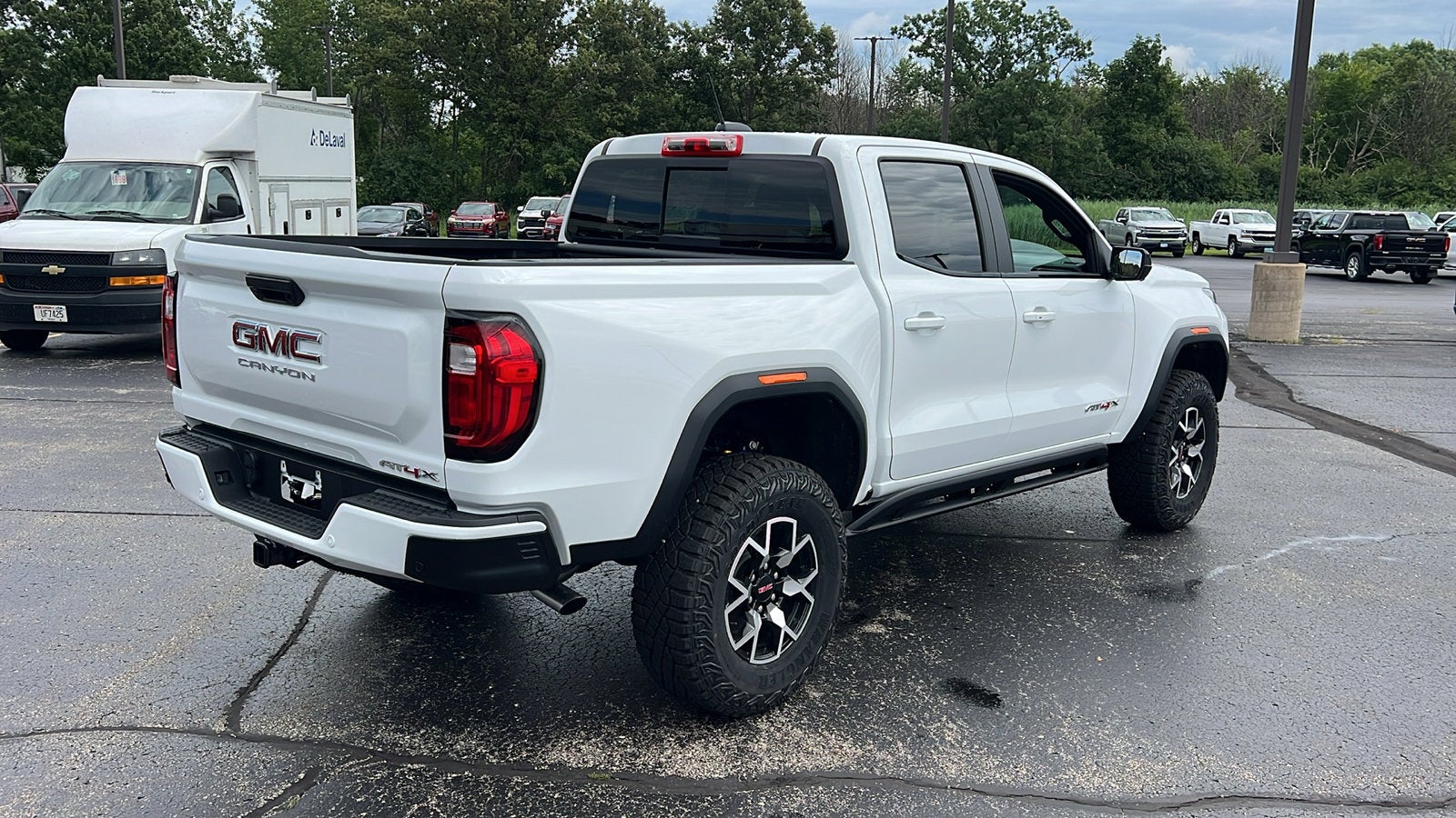 2025 GMC Canyon AT4