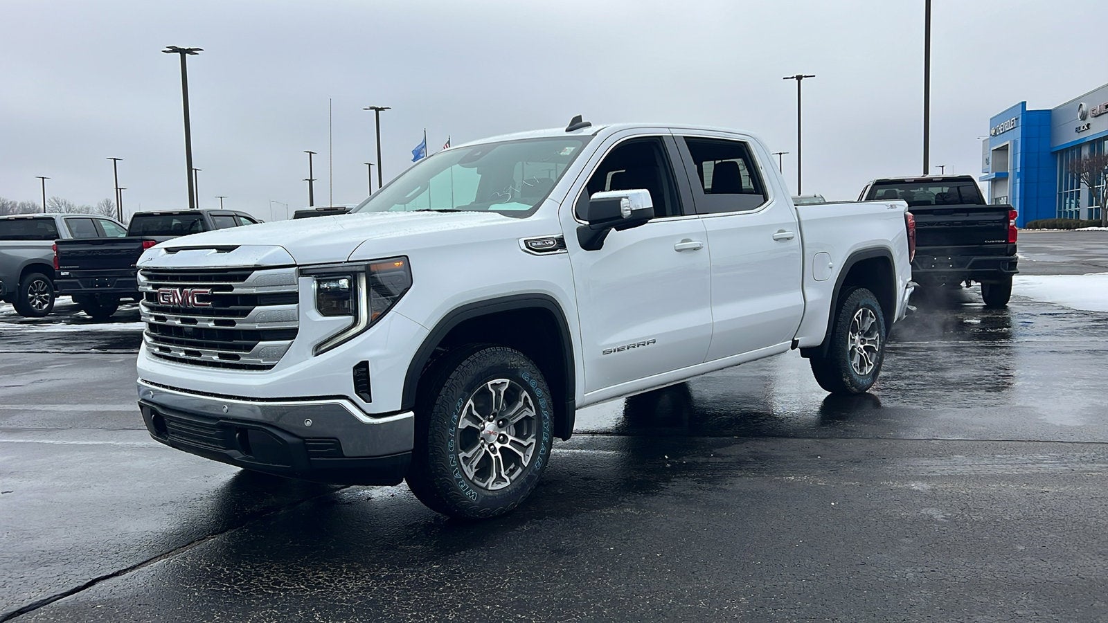 2026 GMC Sierra 1500 SLE