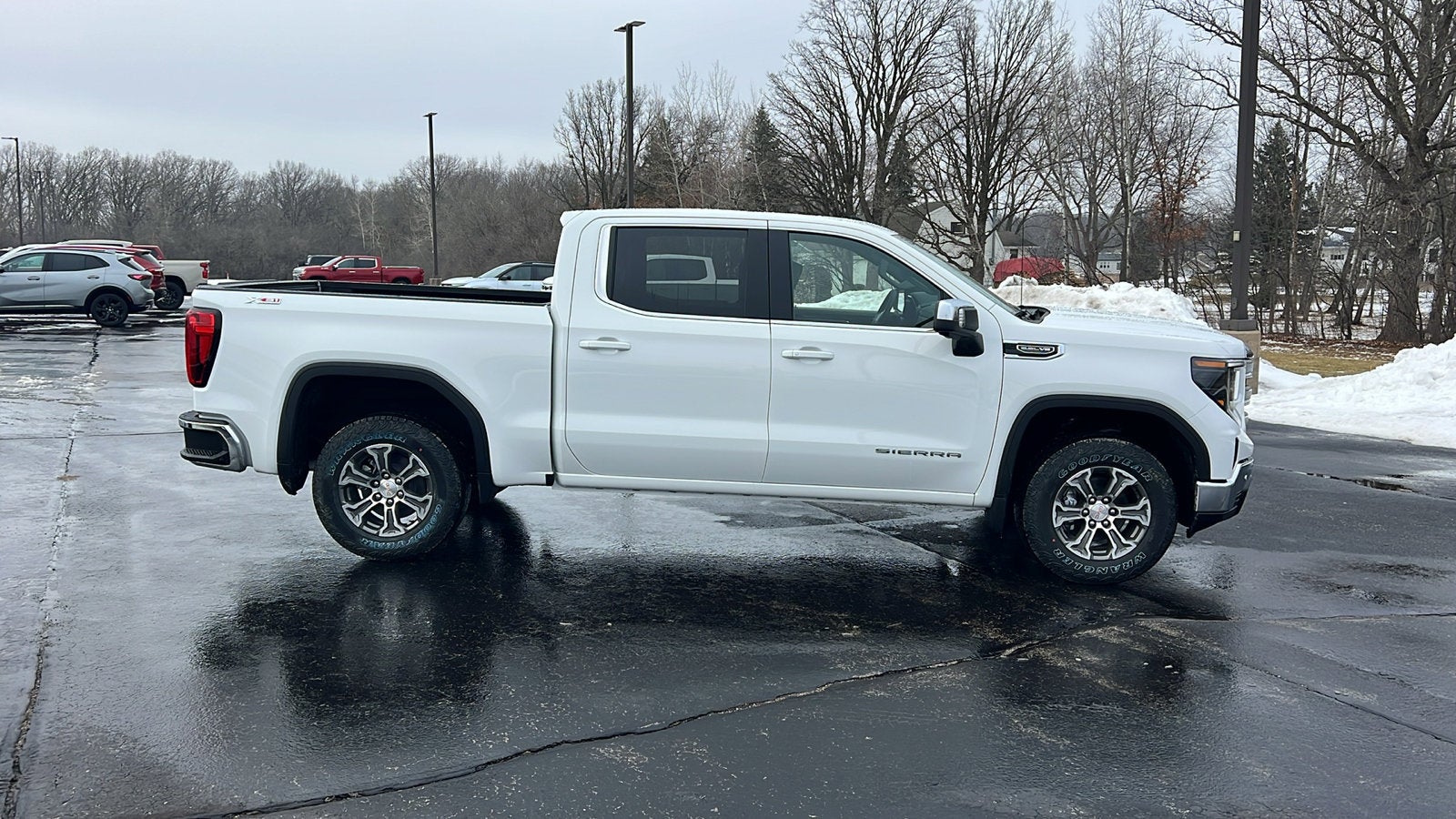 2026 GMC Sierra 1500 SLE
