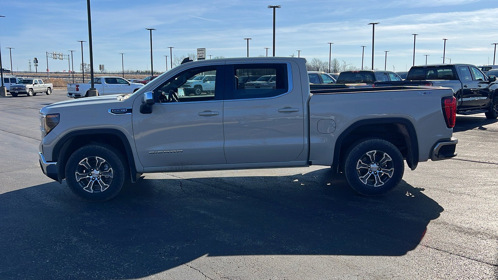 2026 GMC Sierra 1500 SLE