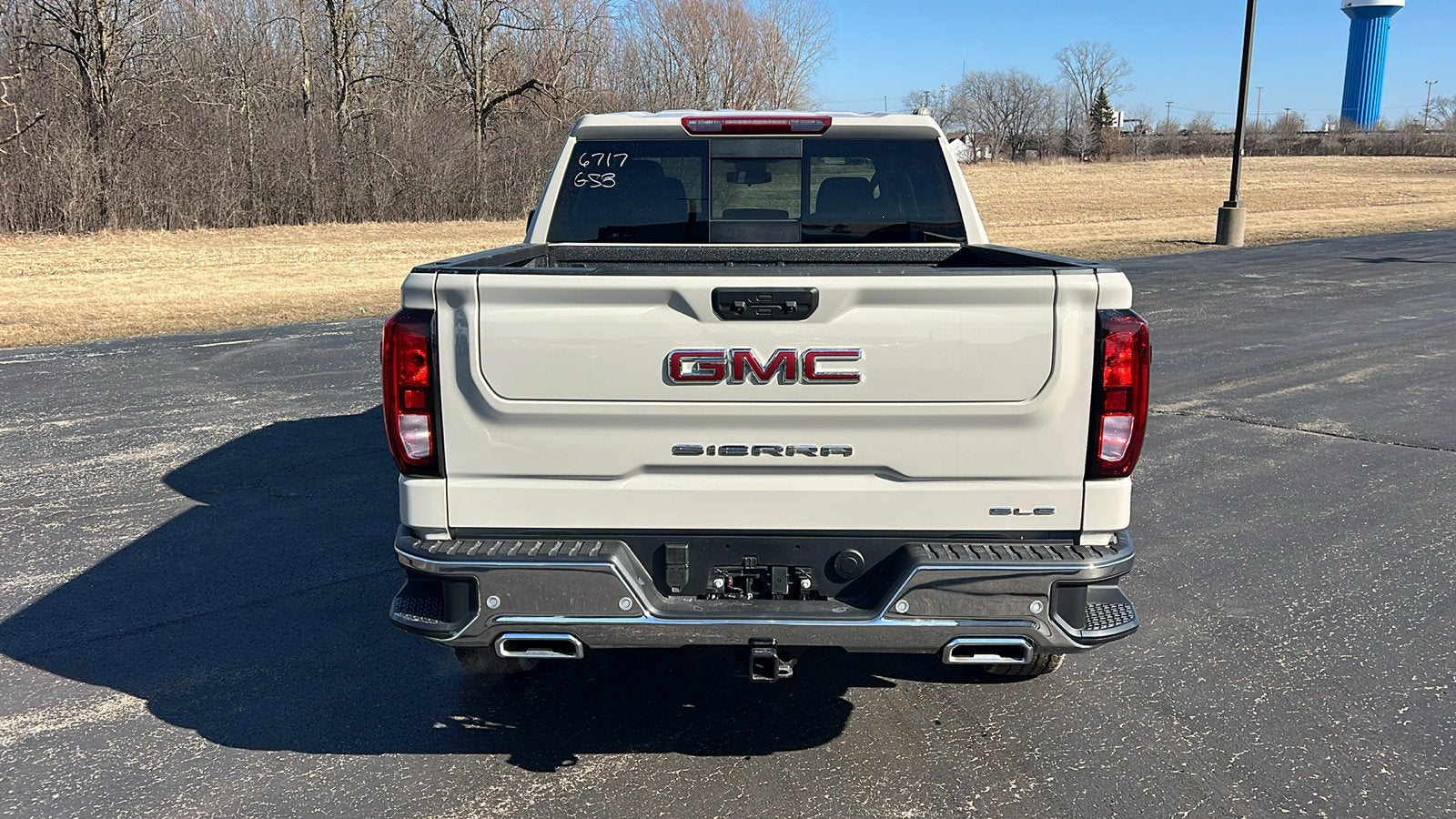 2026 GMC Sierra 1500 SLE