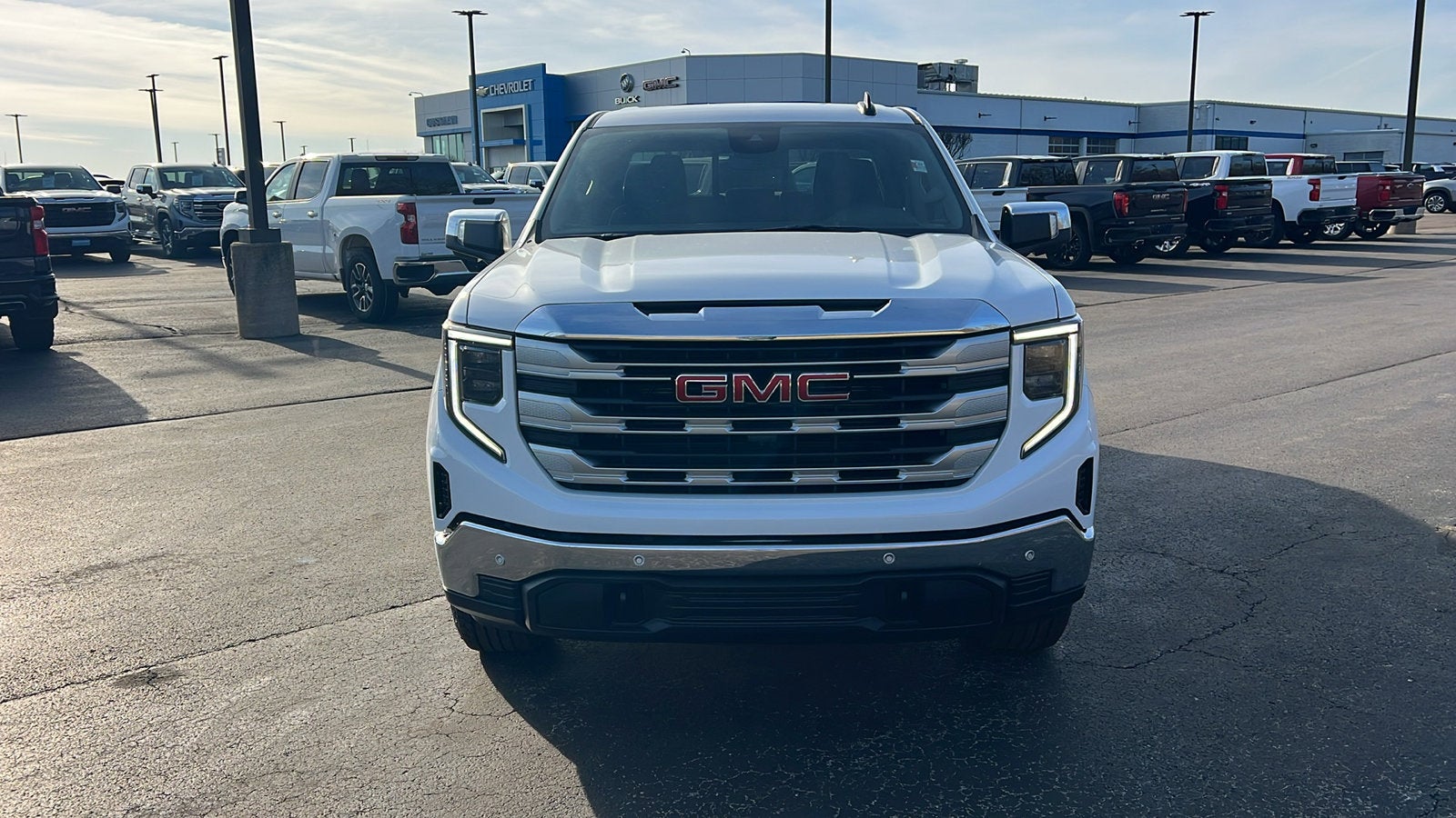 2026 GMC Sierra 1500 SLE