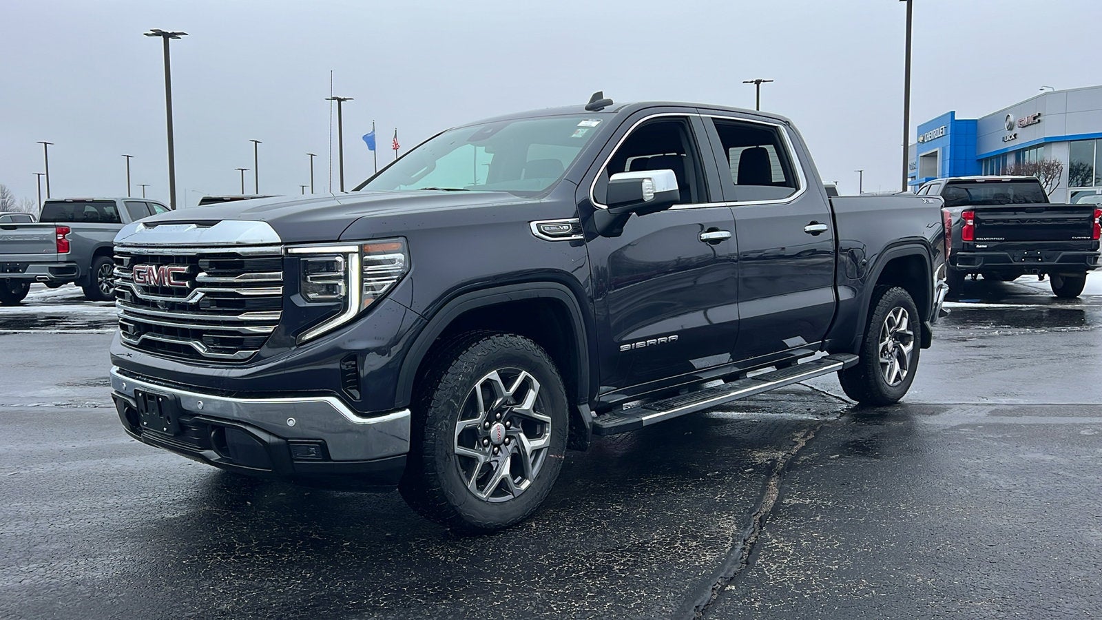 2026 GMC Sierra 1500 SLT