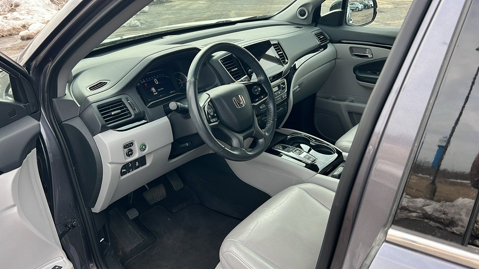 2021 Honda Pilot AWD Touring 8 Passenger