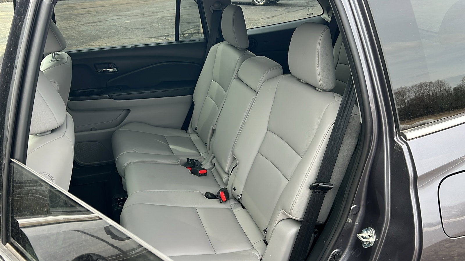 2021 Honda Pilot AWD Touring 8 Passenger