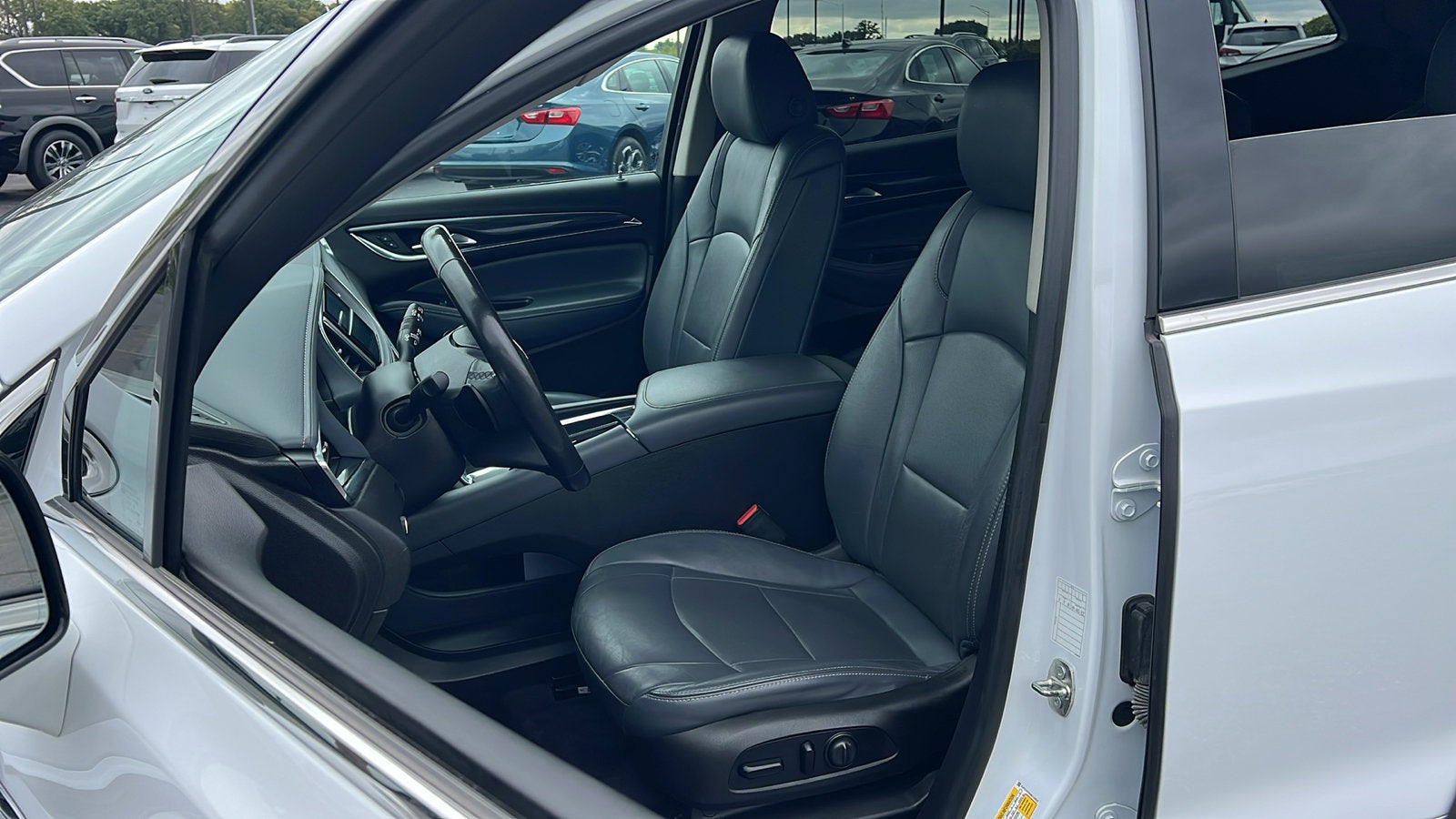 2021 Buick Enclave Essence