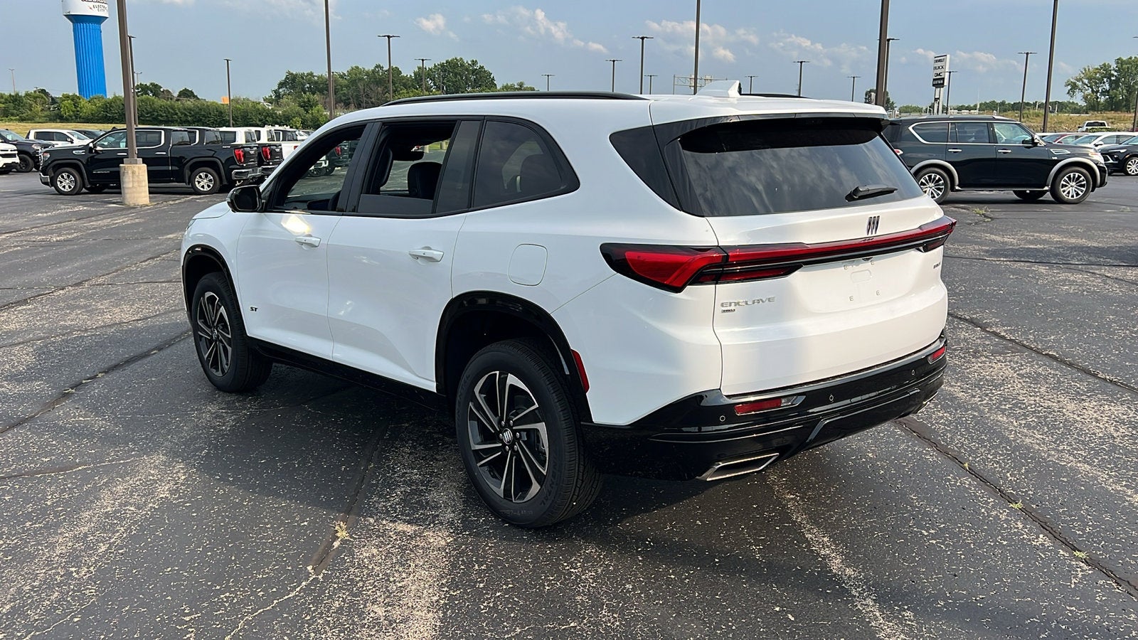 2026 Buick Enclave Sport Touring