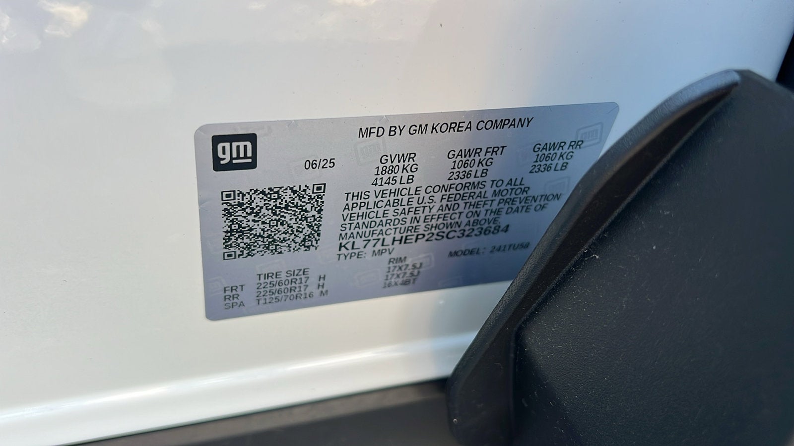 2025 Chevrolet Trax LT