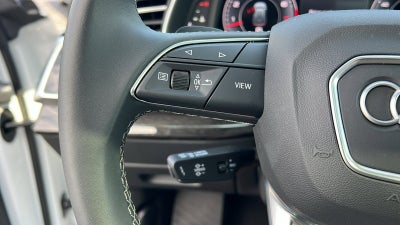 2025 Audi Q8 Premium Plus