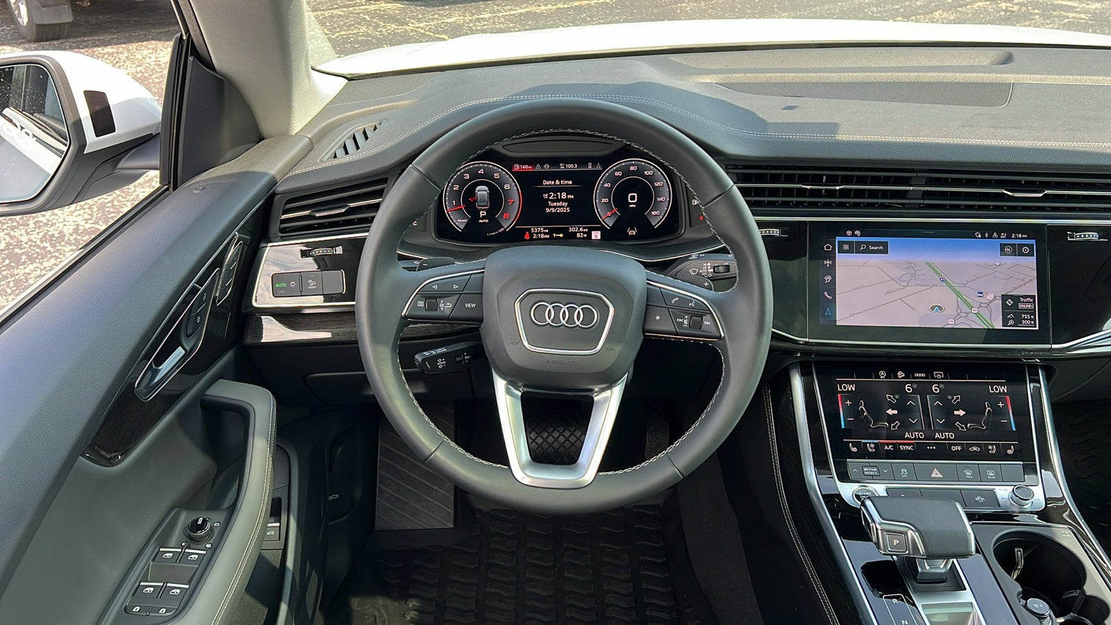 2025 Audi Q8 Premium Plus