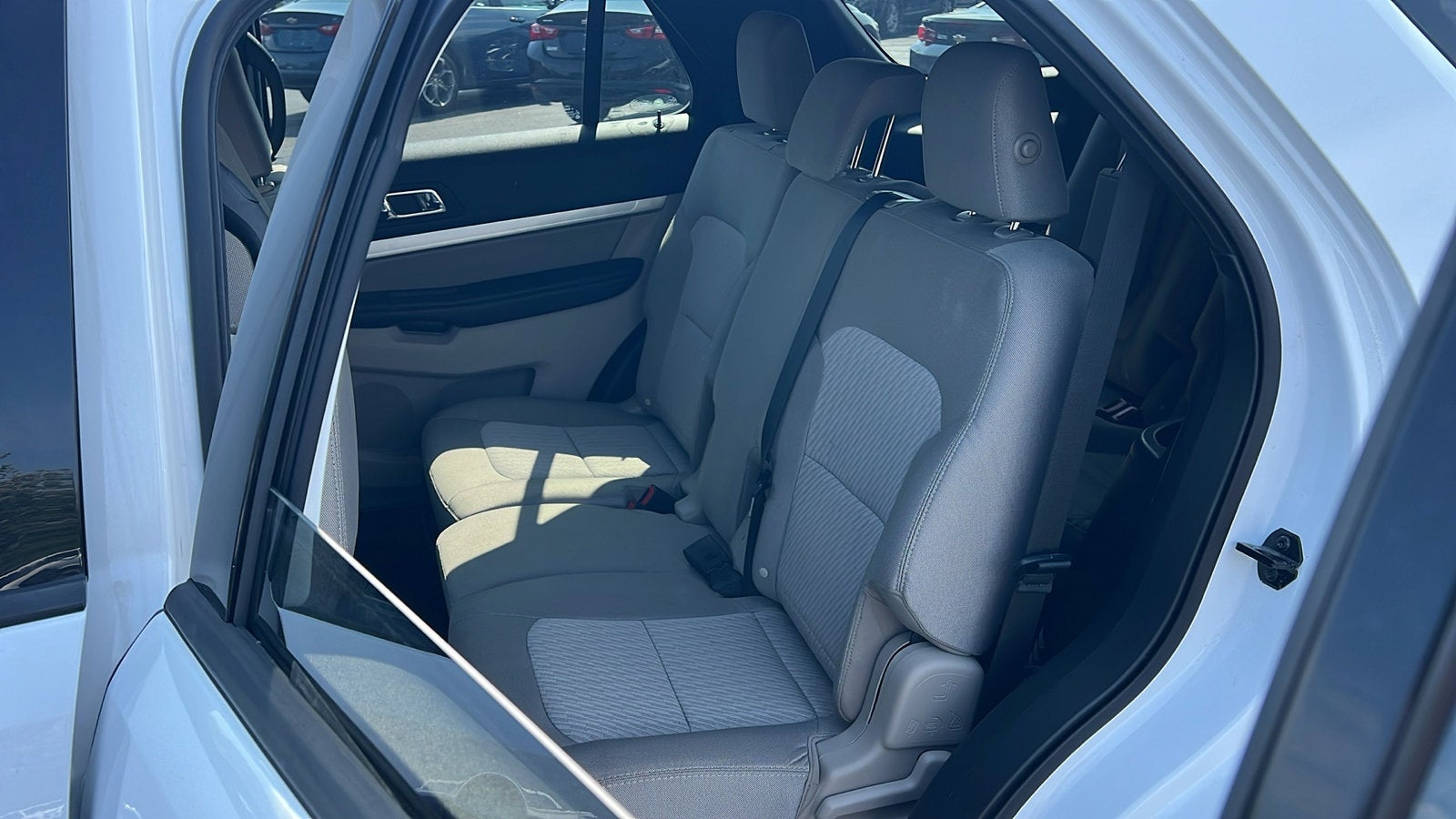 2019 Ford Explorer Base