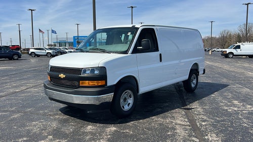 2026 Chevrolet Express Cargo WT