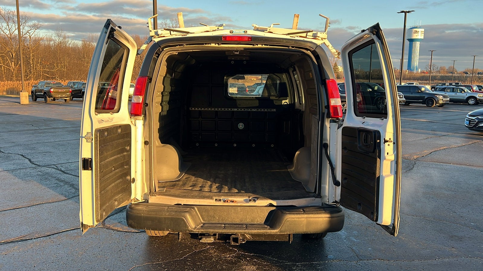 2017 Chevrolet Express Cargo 2500 Work Van