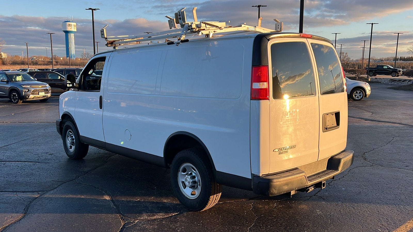 2017 Chevrolet Express Cargo 2500 Work Van