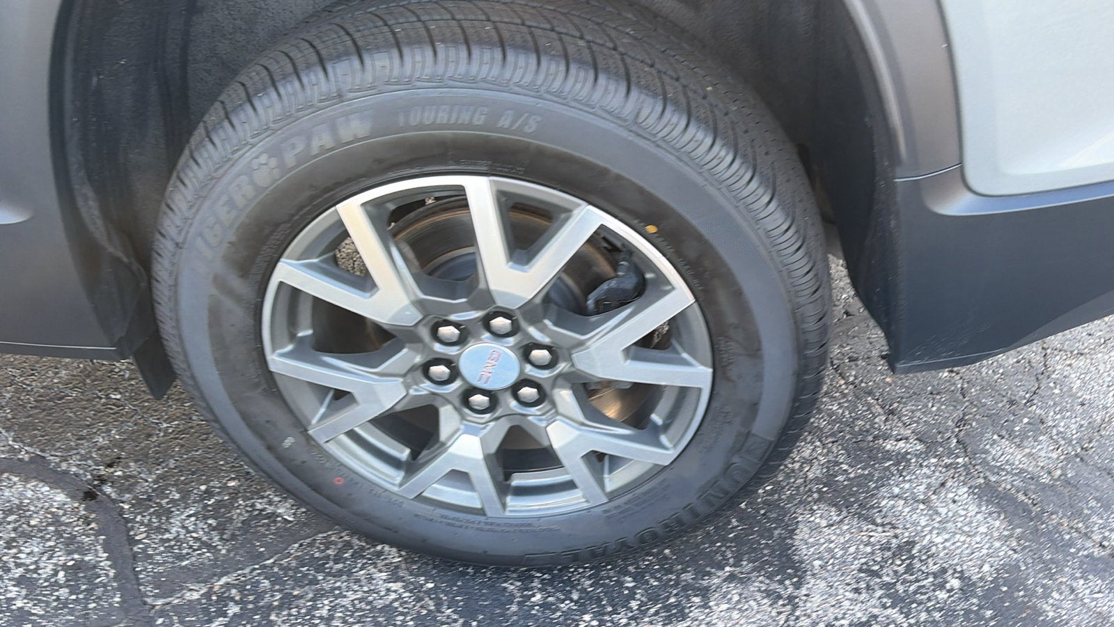 2023 GMC Acadia SLE
