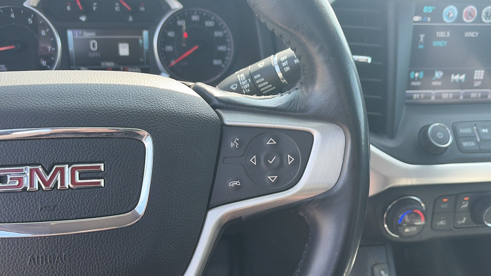 2019 GMC Acadia SLT