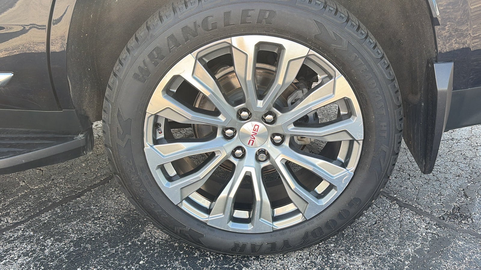 2022 GMC Yukon Denali
