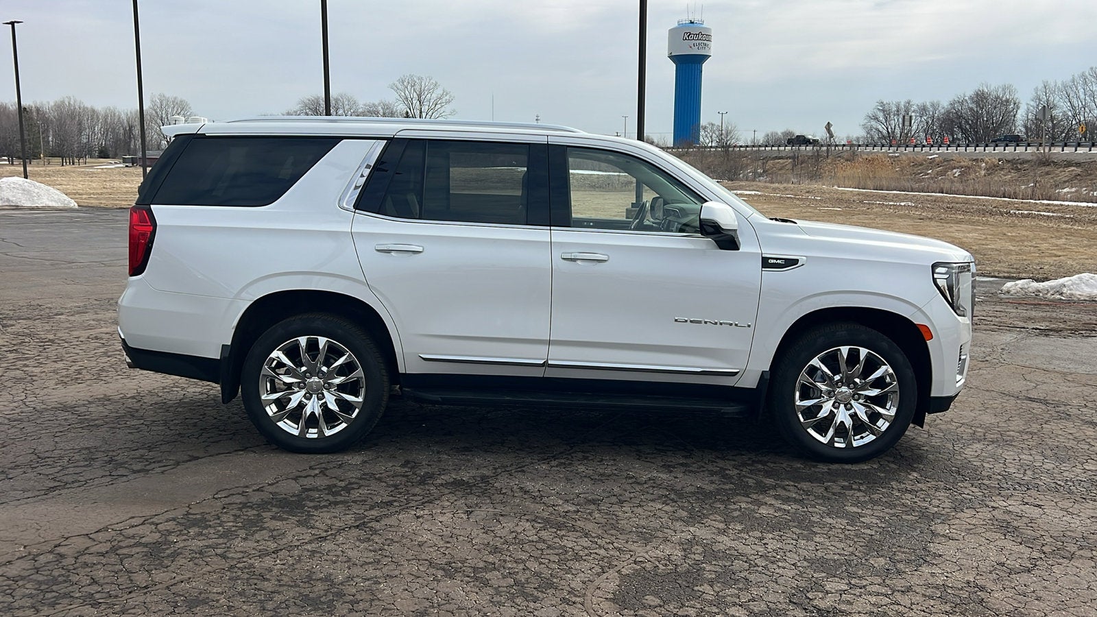 2022 GMC Yukon Denali