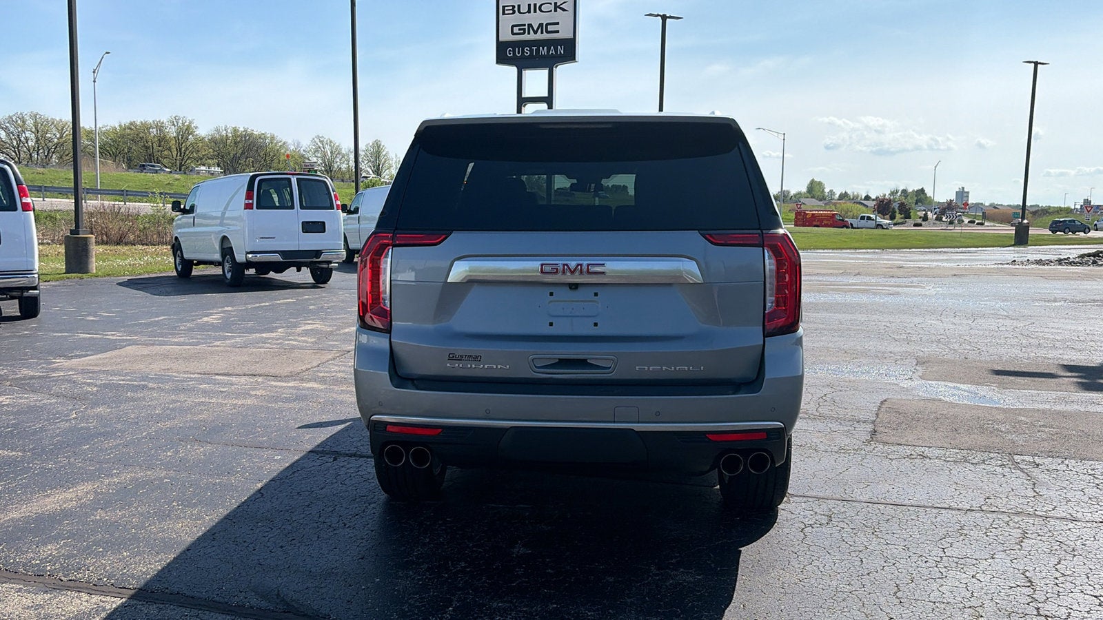 2023 GMC Yukon XL Denali