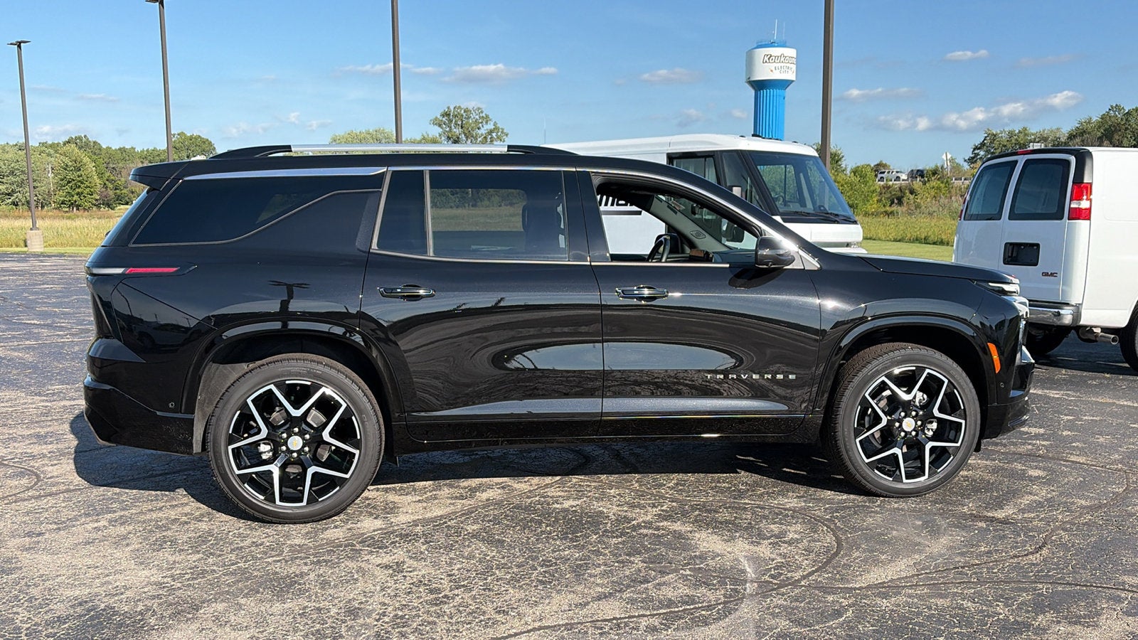 2026 Chevrolet Traverse High Country - Photo 6