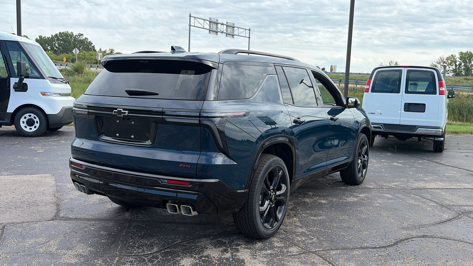 2027 Chevrolet Traverse RS