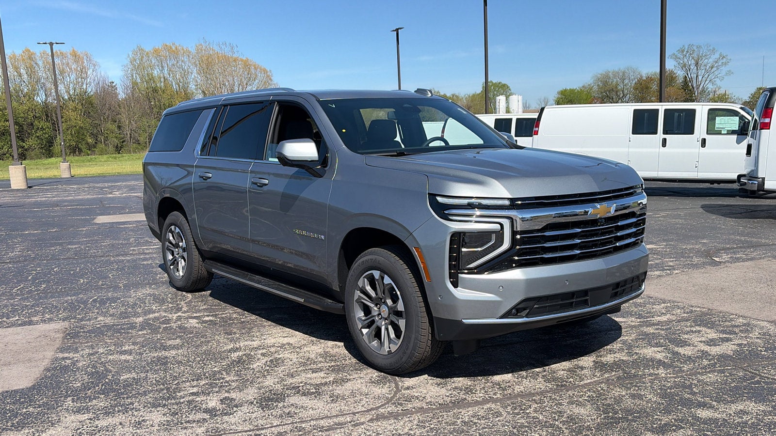 2026 Chevrolet Suburban LT