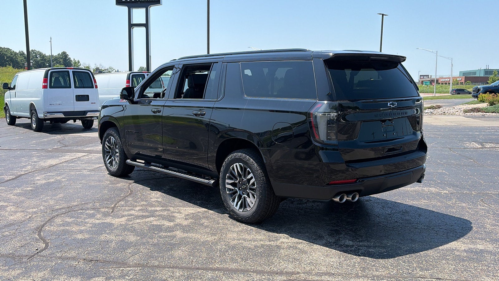 2026 Chevrolet Suburban Z71
