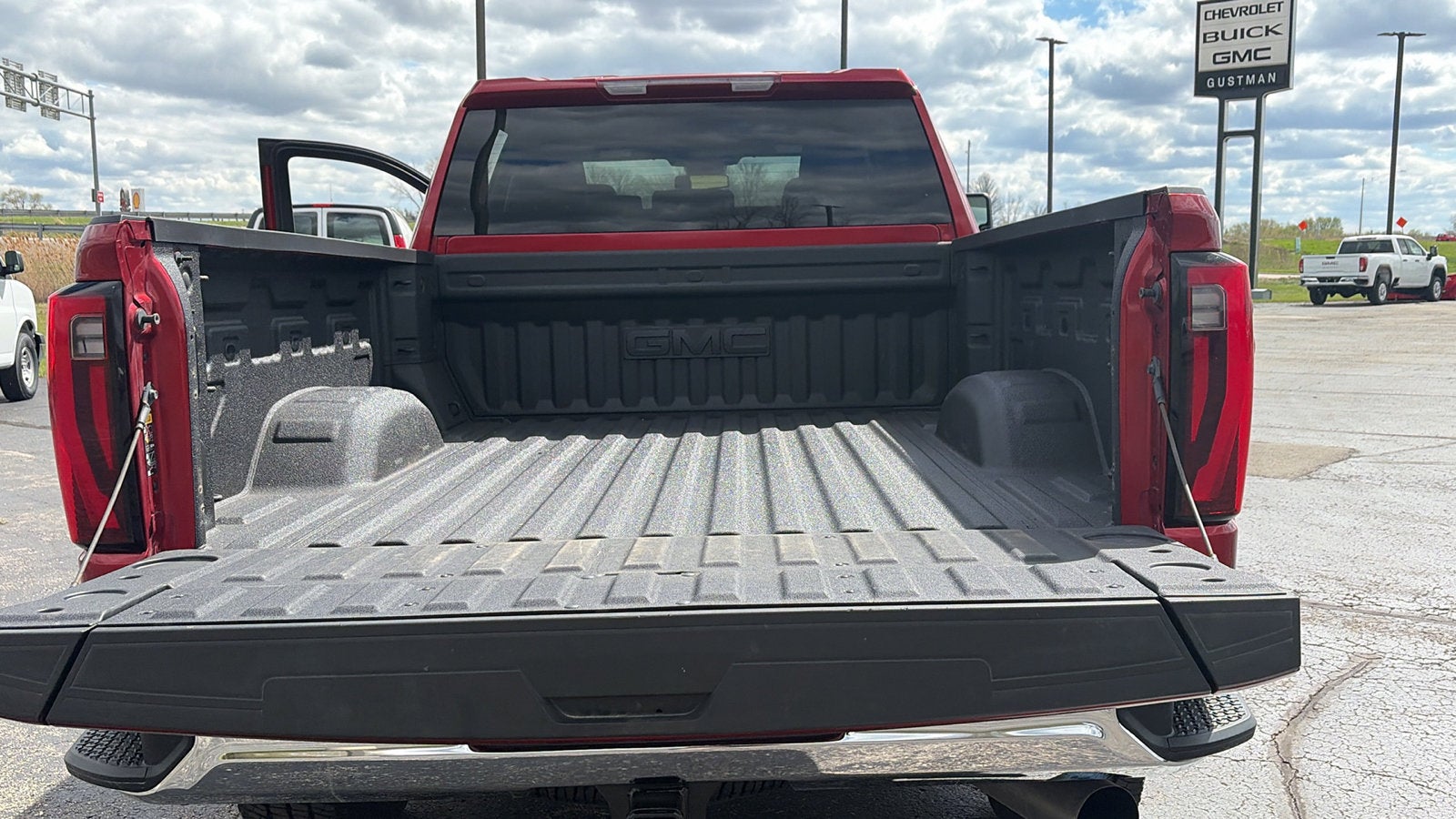 2025 GMC Sierra 2500 HD SLT