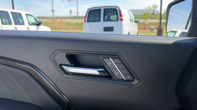 2025 GMC Canyon AT4