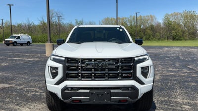2025 GMC Canyon AT4