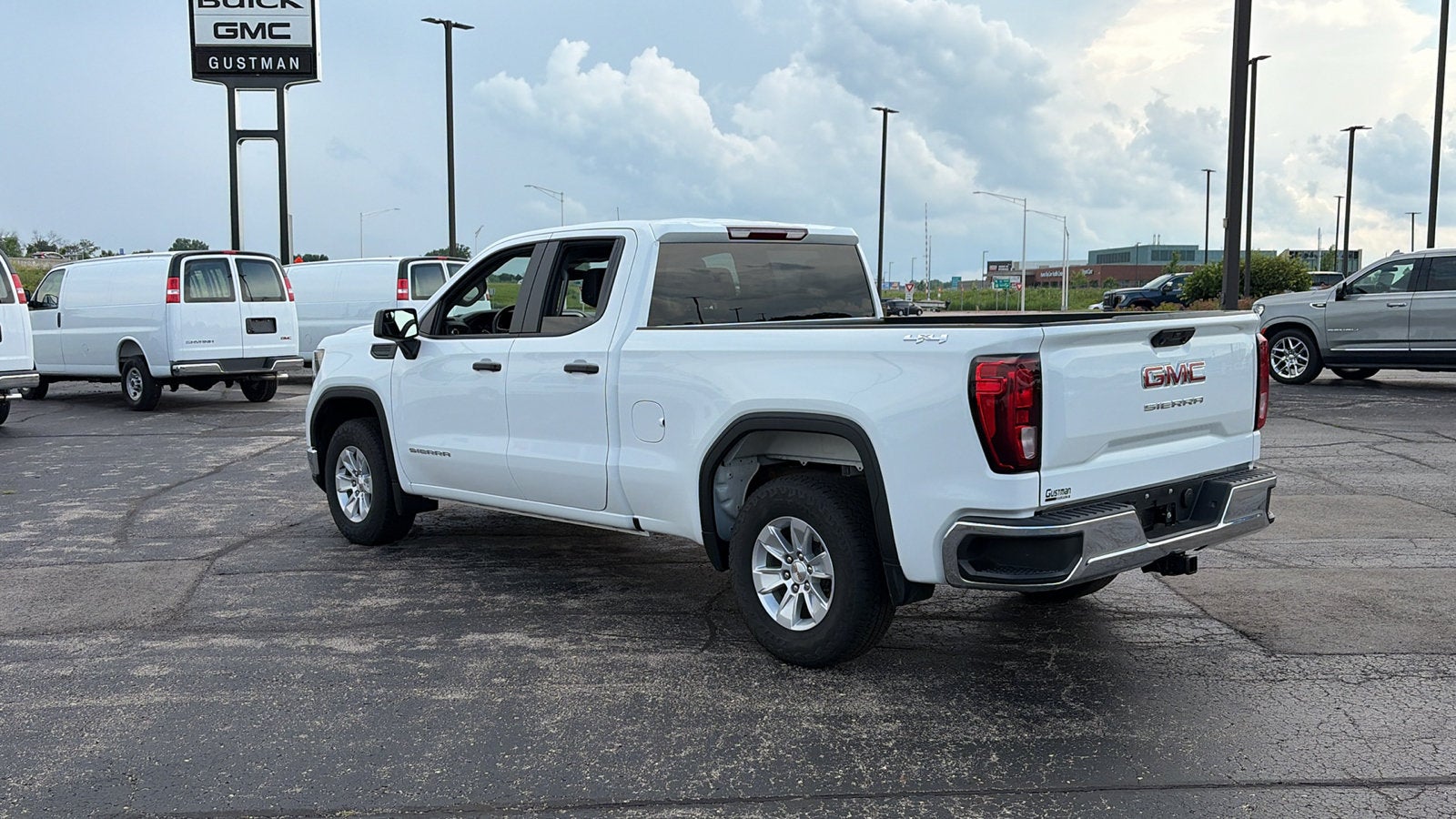2023 GMC Sierra 1500 Pro