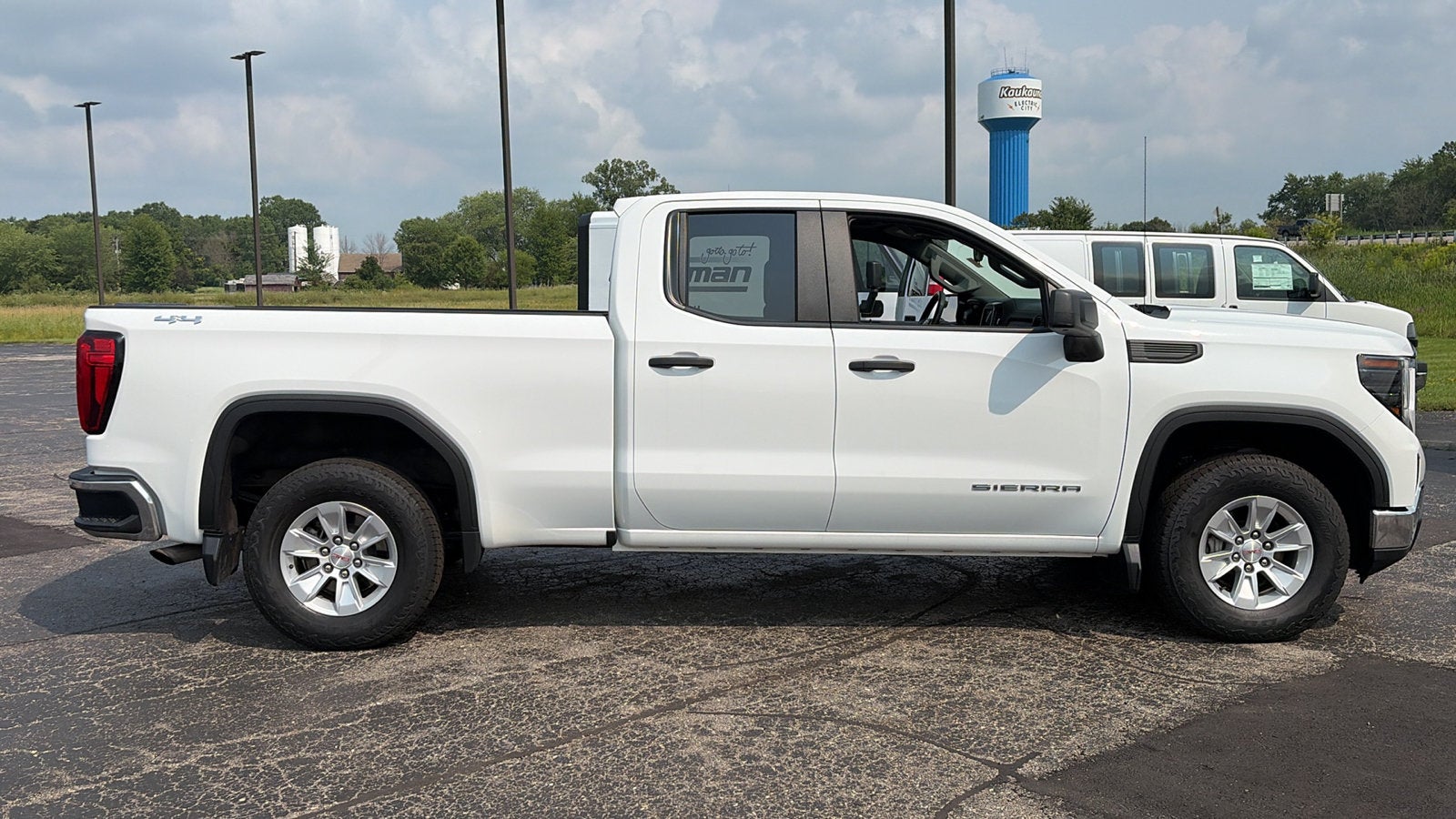 2023 GMC Sierra 1500 Pro