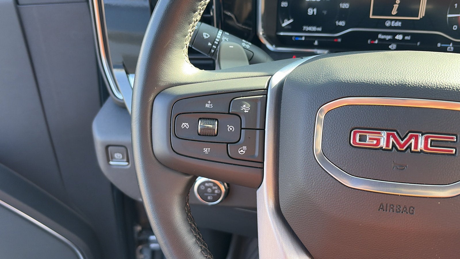 2023 GMC Sierra 1500 SLT - Photo 13