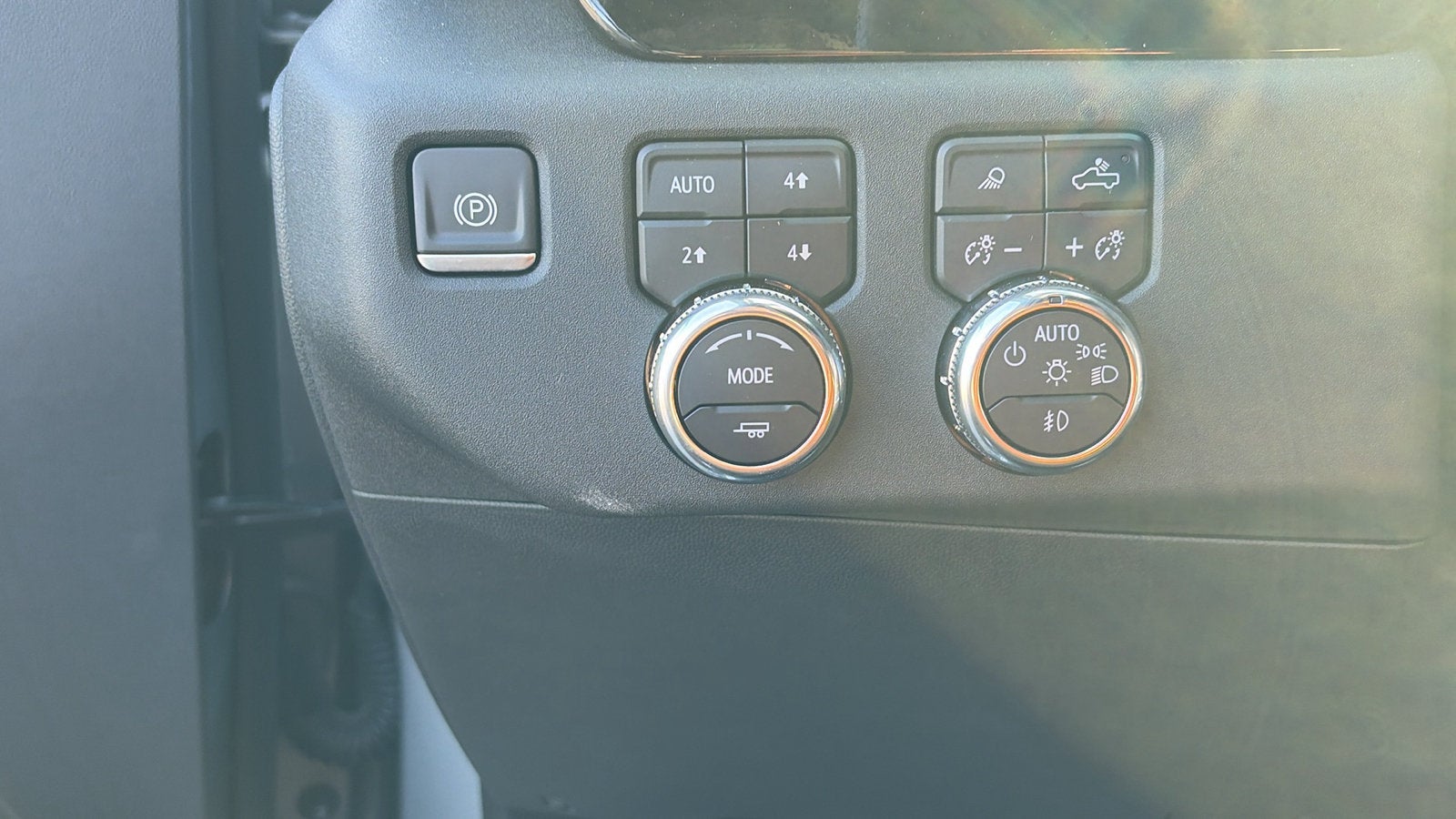 2023 GMC Sierra 1500 SLT - Photo 21