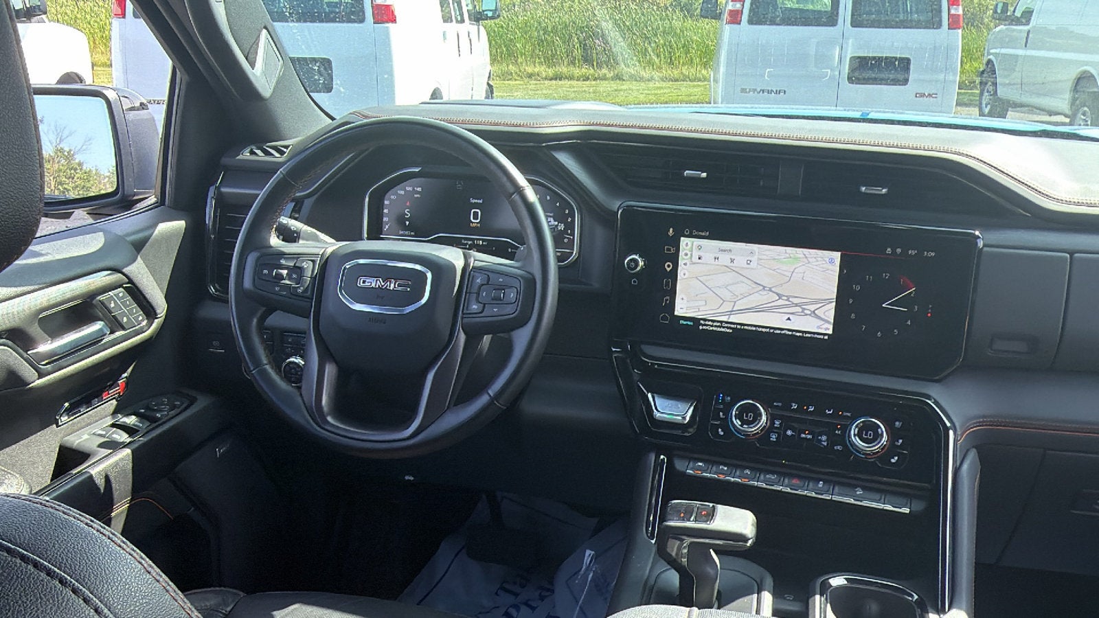 2023 GMC Sierra 1500 AT4