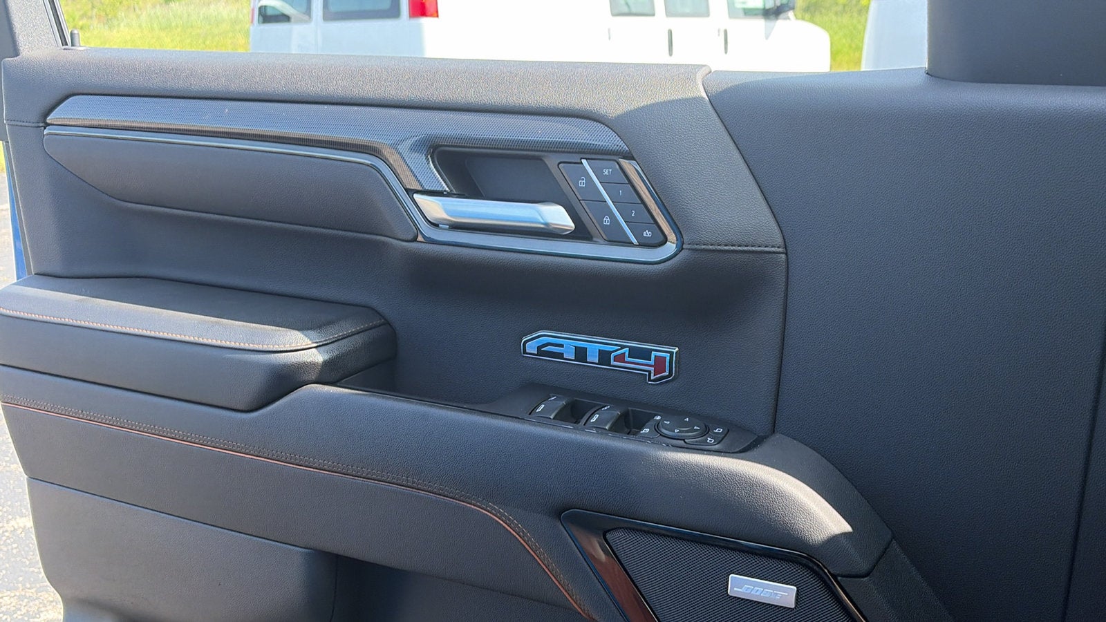 2023 GMC Sierra 1500 AT4